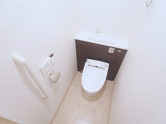 トイレ　ウォシュレット付トイレ