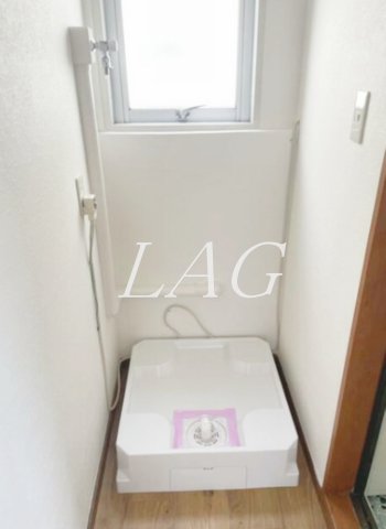 その他設備　室内洗濯機置き場です。