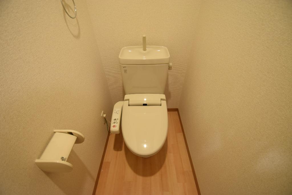 トイレ　シャワー付トイレ