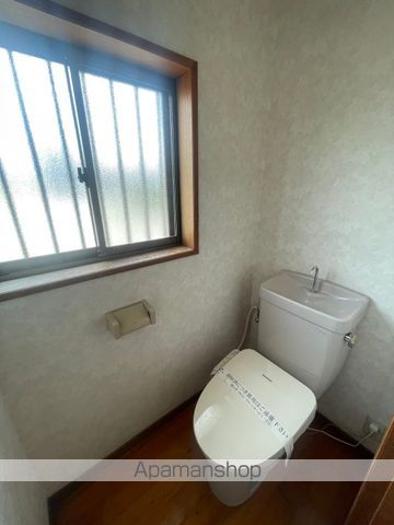 山本貸家のトイレ写真