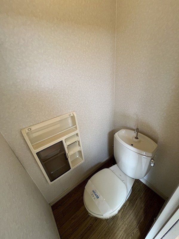 トイレ　参考画像