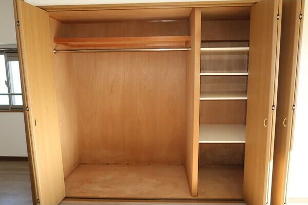 収納　※写真は同じマンションの違う部屋のものになります。