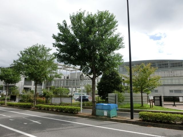 小学校　千葉市立おゆみ野南小学校（小学校）まで697m