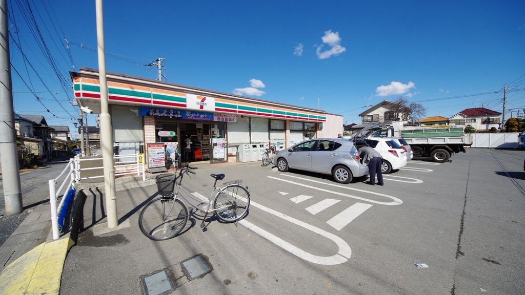 コンビニ　セブンイレブン川越砂店（コンビニ）まで710m