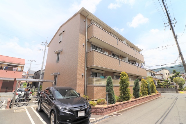 建物外観　アピテ高安