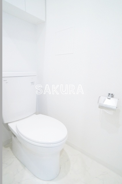 トイレ　落ち着いた色調のトイレです♪