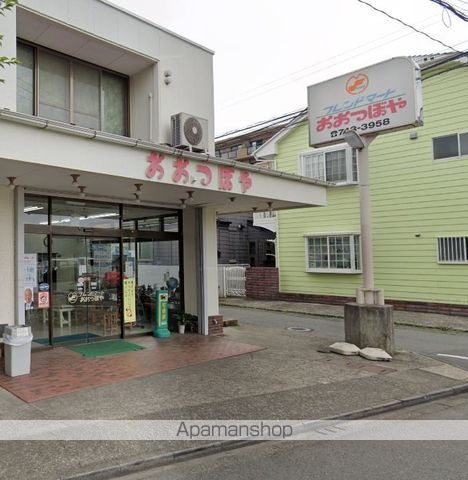コンビニ　おおつぼや（コンビニ）まで486m