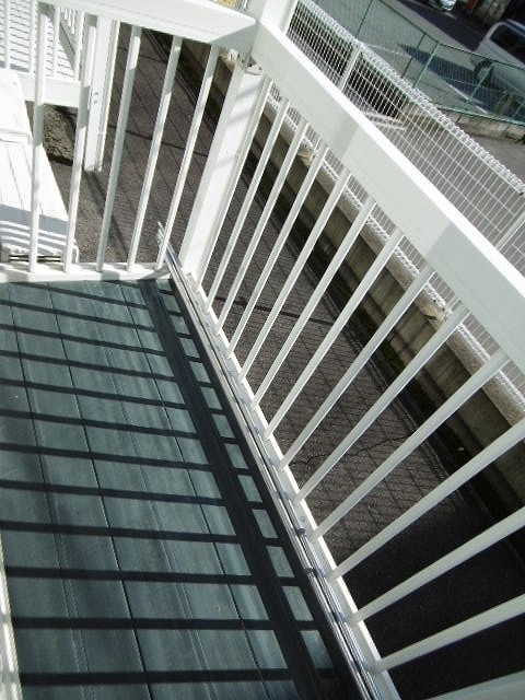 バルコニー　※写真は108号室です。