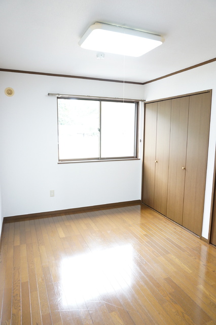 その他部屋・スペース　北側の洋室６帖☆