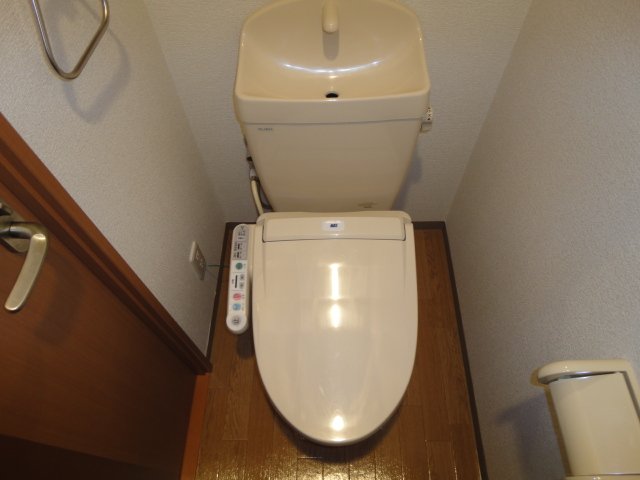 トイレ　シャワー付トイレ