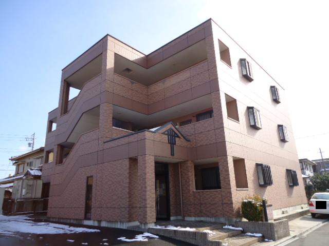 建物外観　外観写真（昼）
