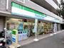 コンビニ　ファミリーマート（コンビニ）まで260m