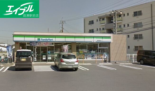 コンビニ　ファミリーマート倉敷西富井店（コンビニ）まで1011m