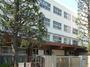中学校　大田区立大森第六中学校（中学校）まで642m