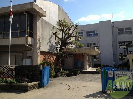 小学校　西宮市立甲陽園小学校（小学校）まで1287m