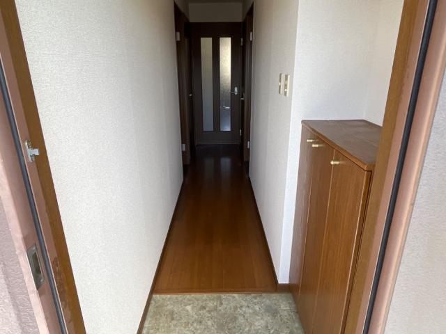 玄関　廊下