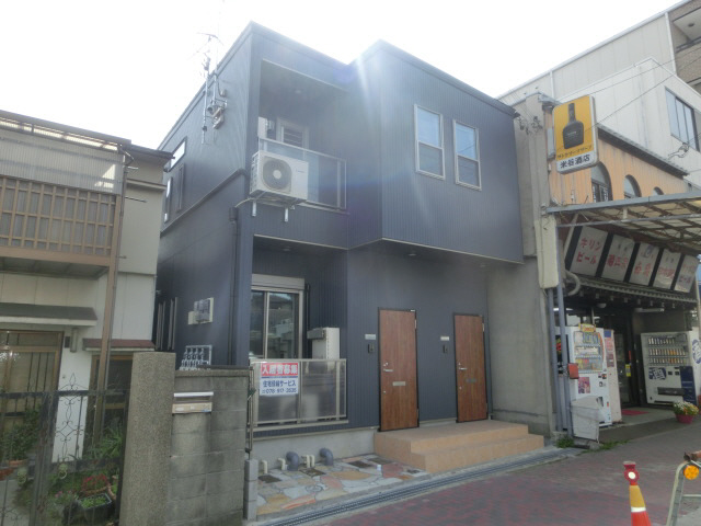 山陽電鉄本線 西新町駅 徒歩7分 築9年