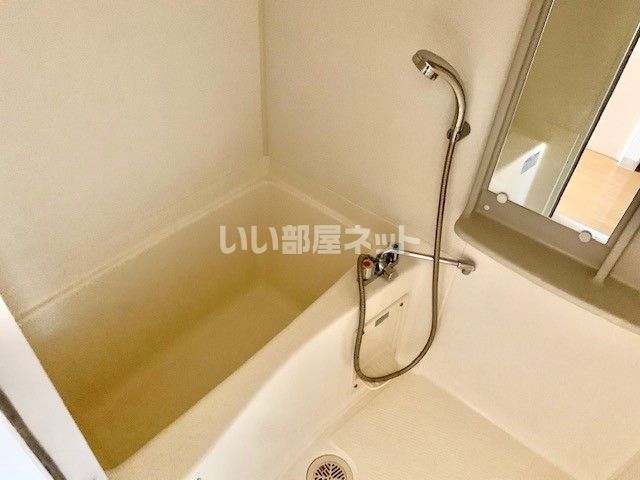 エステムコート神戸ハーバーランド前IIIコスタリティの風呂写真