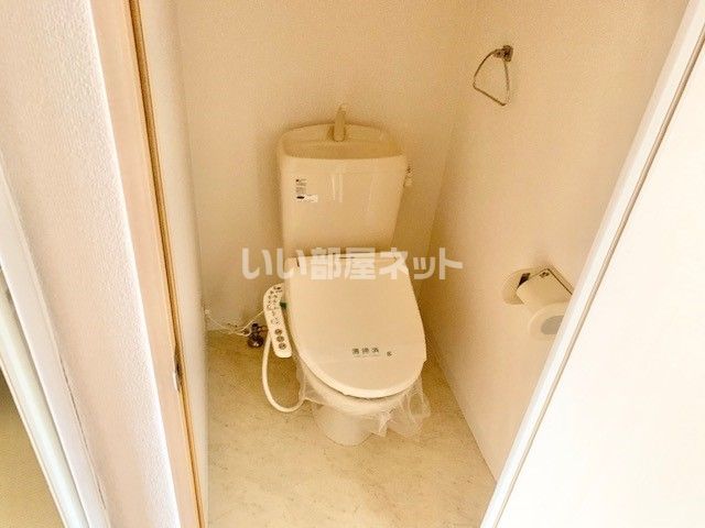エステムコート神戸ハーバーランド前IIIコスタリティのトイレ写真