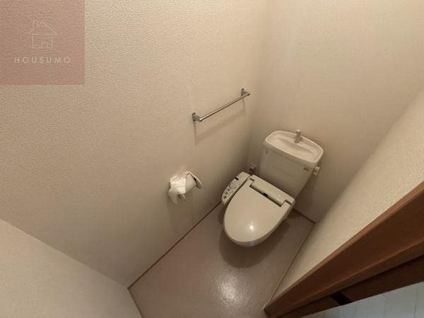 レフィナードカルチェD棟のトイレ写真