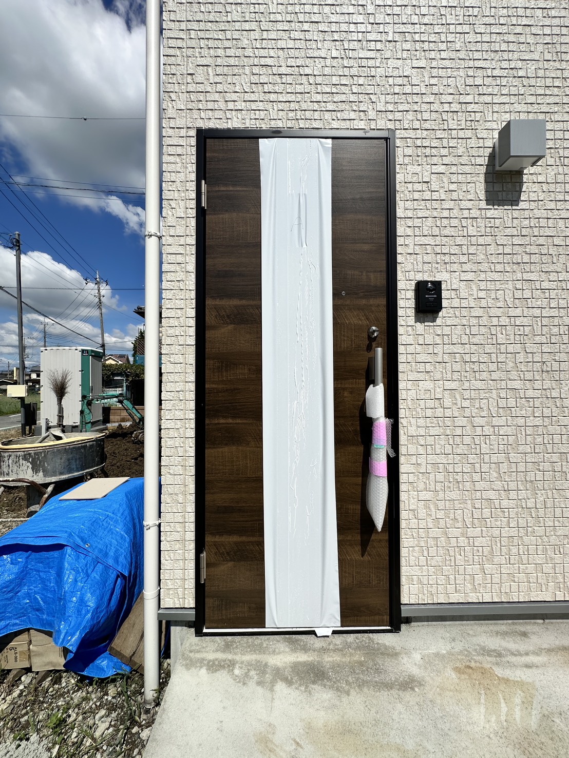 アクシス新町の玄関写真