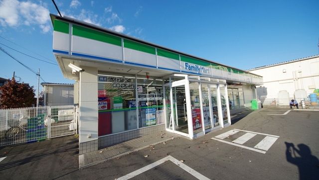 コンビニ　ファミリーマート志木上宗岡店（コンビニ）まで760m