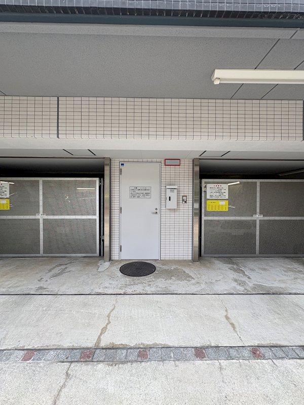 東京メトロ南北線 白金高輪駅 徒歩10分 5階建 築20年のトイレ写真