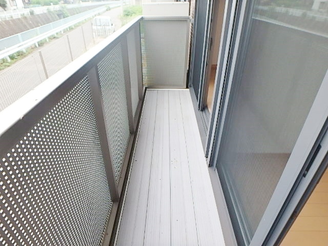 バルコニー　別部屋参考写真です