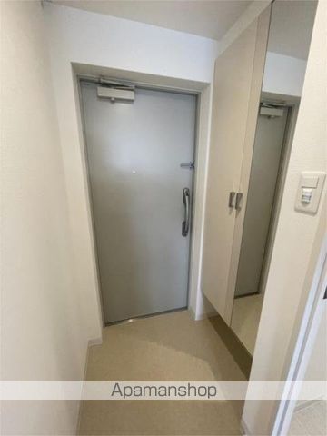 メゾンドボヌール弁天町の玄関写真