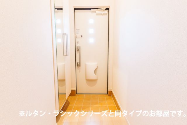 サンテベルの玄関写真