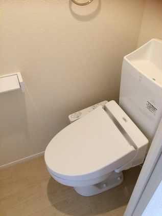 レオネクストスマイルタウン鵠沼のトイレ写真