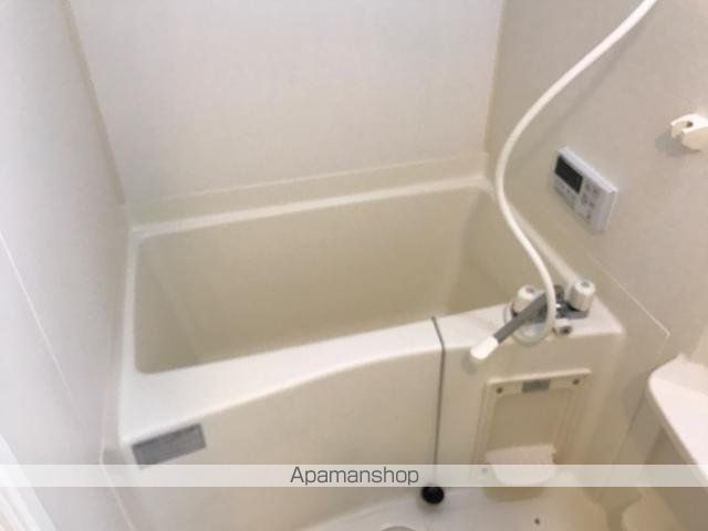 ブリリアントガーデンAの風呂写真