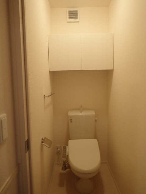 トイレ　シャワー付トイレついております