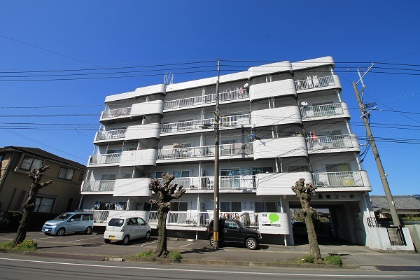 建物外観　新城コーポ