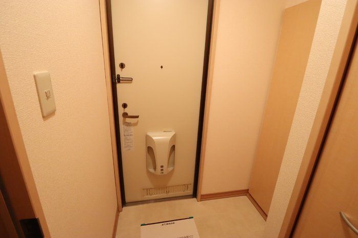 玄関　物件画像