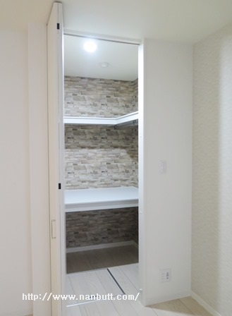 収納　ウォークインクローゼット