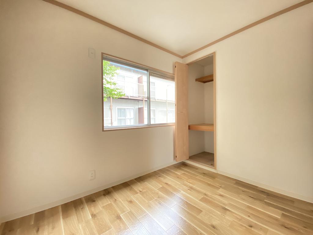 その他設備　南向きで室内明るいです