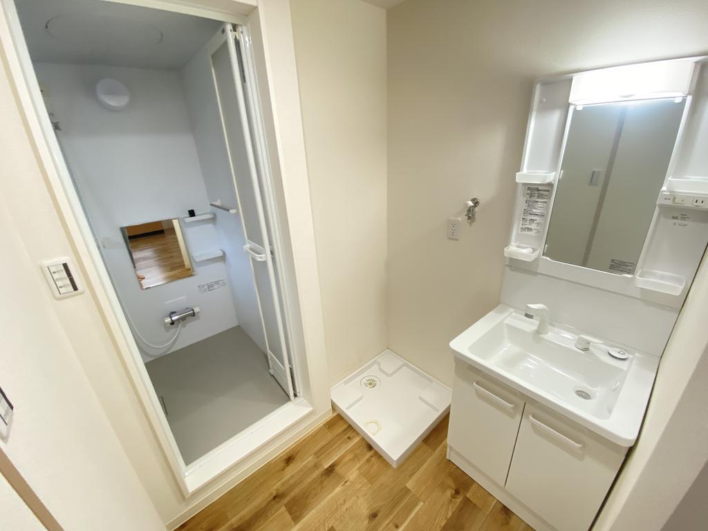 洗面設備　洗面台が付きました♪