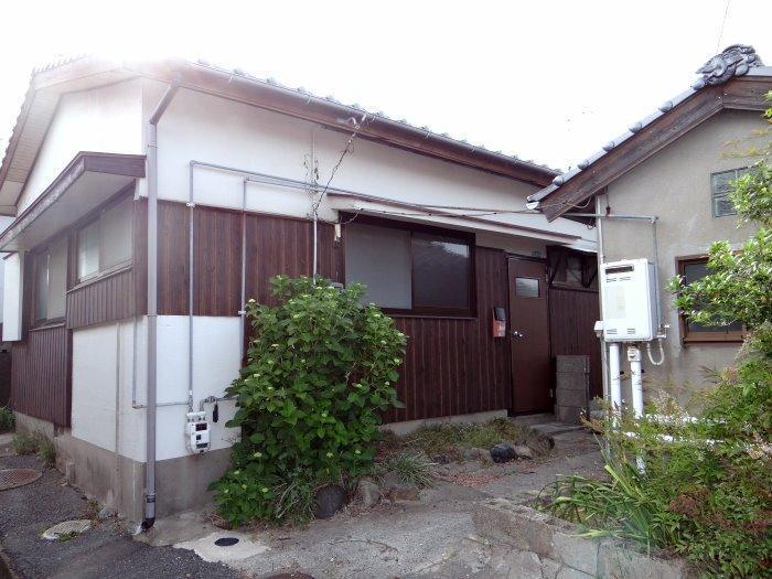 武久町１丁目４９－１０連棟貸家Ｆ棟の建物外観