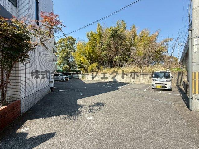 洗面設備　使いやすい独立洗面台です