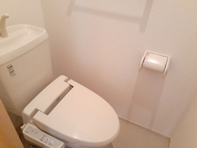 【鹿児島市吉野町のアパートのトイレ】
