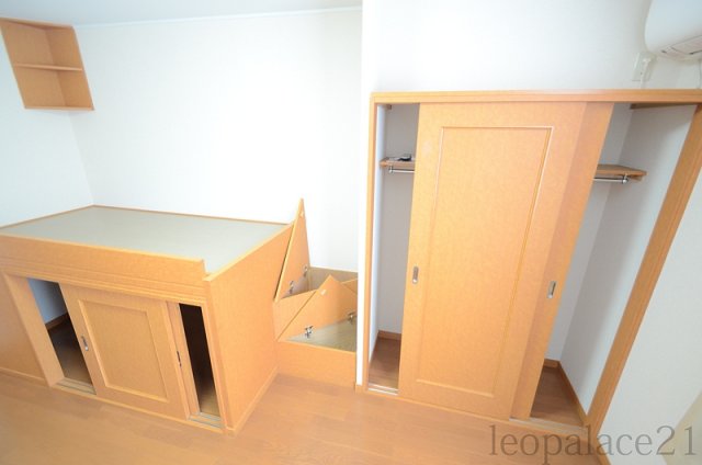 収納　実際のお部屋と異なる場合がございます。