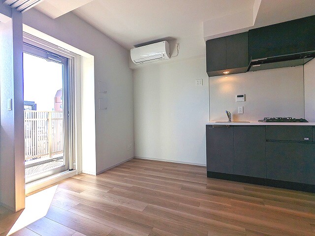 その他設備　南向きの室内です