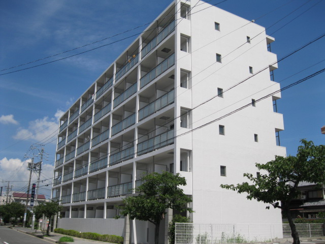 エイムオーエス島崎町マンションの建物外観