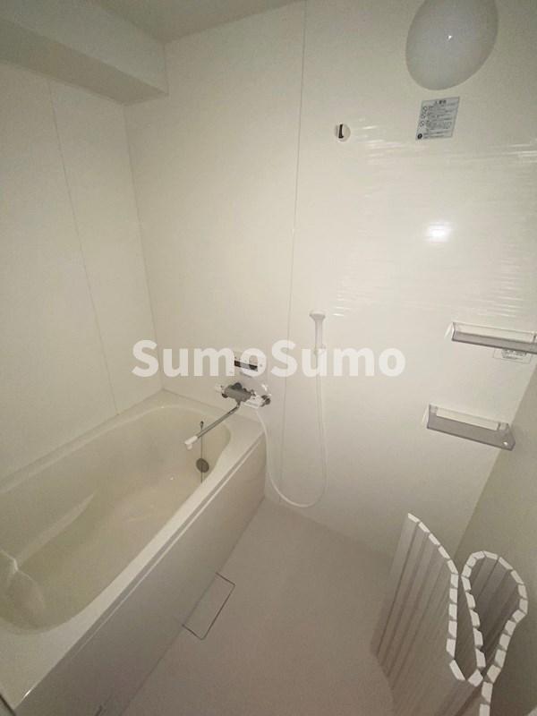 バス・シャワールーム　ゆったり過ごせるお風呂です