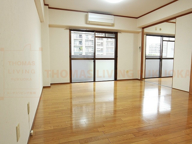 居室・リビング　・別号室参考写真