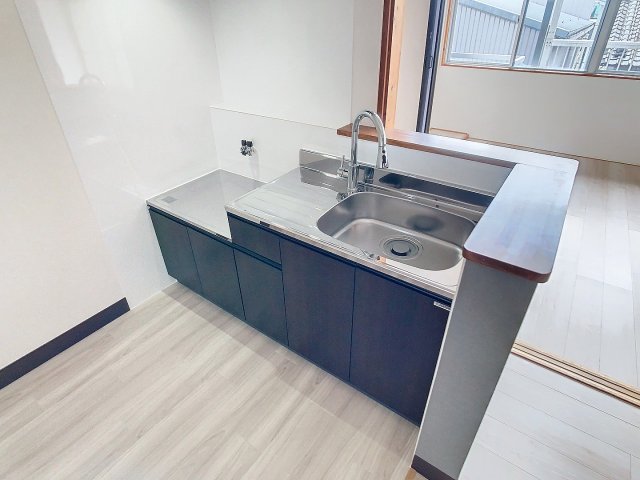 キッチン　2024年12月撮影※現況を優先致します。