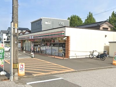 コンビニ　セブンイレブン 高知和泉町店（コンビニ）まで335m