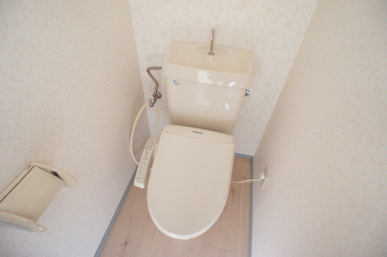 トイレ　シャワー付きトイレ