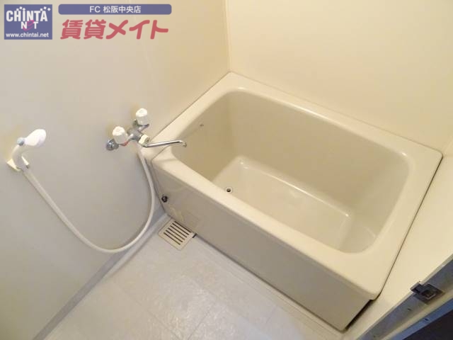 バス・シャワールーム　同型参考写真